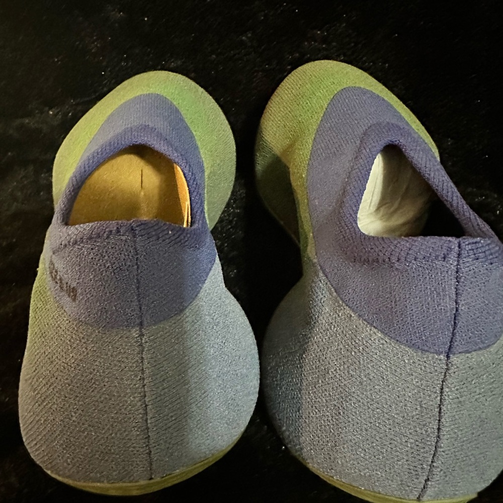 Yeezy knit RNR size 5 - Picture 3 of 3